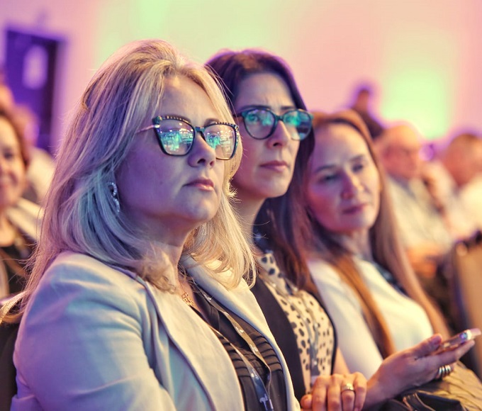 Registro do 32º Congresso – 11