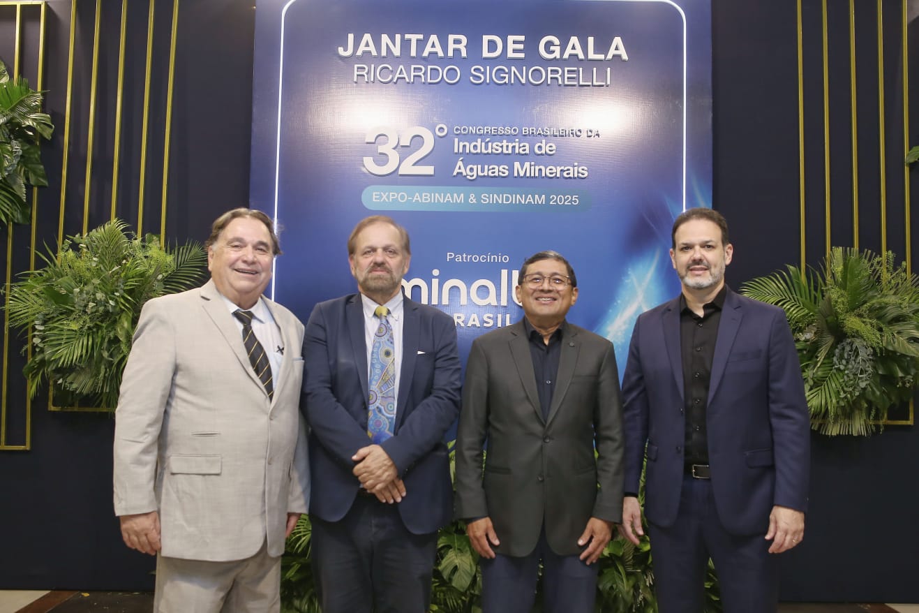 Registro do 32º Congresso – 47