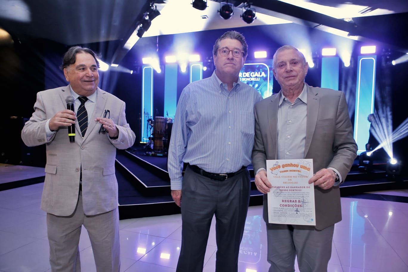 Registro do 32º Congresso – 53